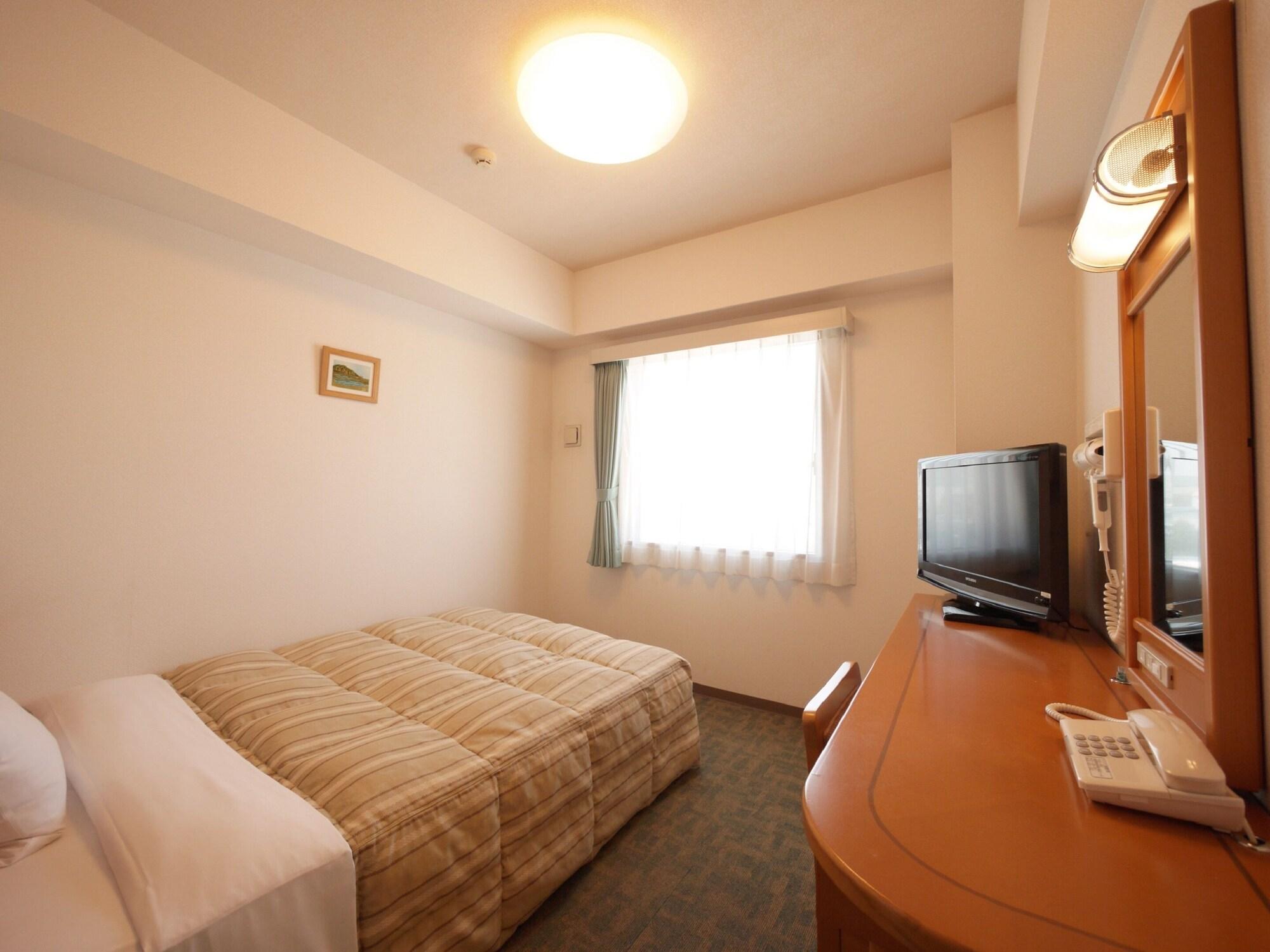 Hotel Route-Inn Niigata Kencho-minami Exterior foto